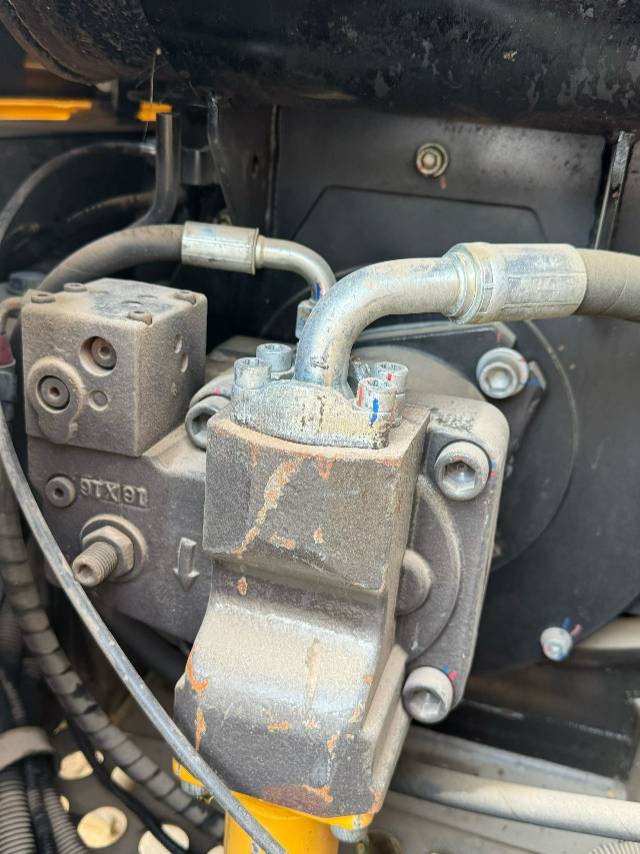 Buy Sany SY70C Used Excavator / 6