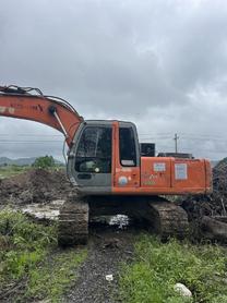 Buy Hitachi EX200-6 Used Excavator / 5 Buy Hitachi EX200-6 Used Excavator / 5