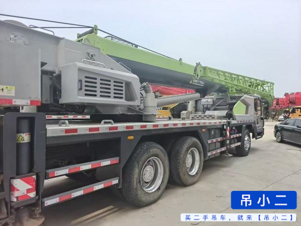 شراء رافعة Zoomlion ZTC251E552 مستعملة / 3