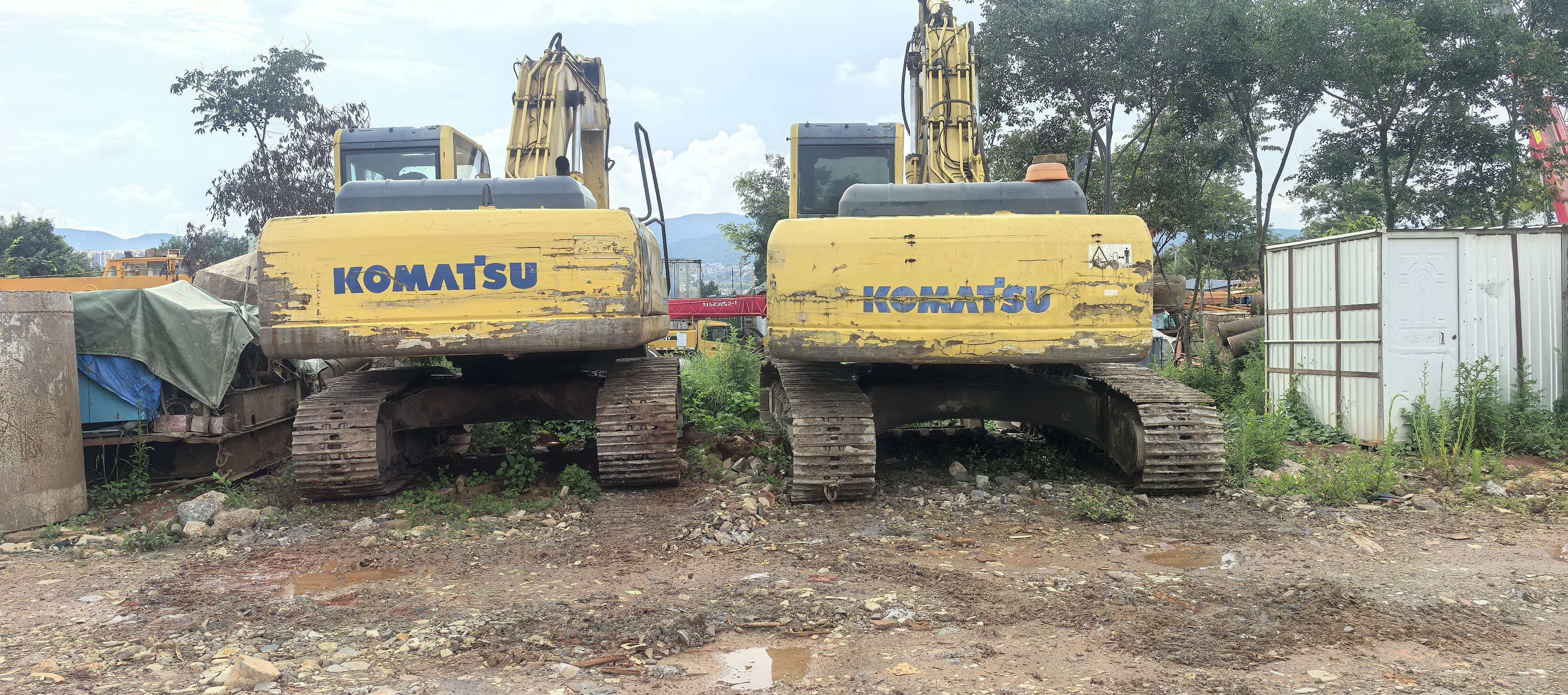 Buy Komatsu PC240-8 Used Excavator / 8