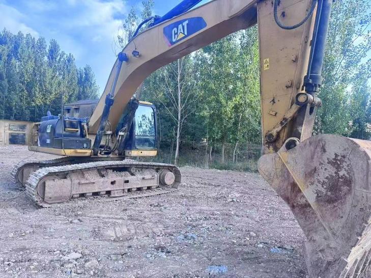 Buy Caterpillar 336DL Used Excavator / 1