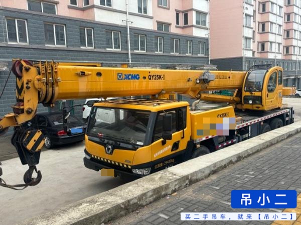 Buy XCMG 25K Used Crane / 2 Buy XCMG 25K Used Crane / 2