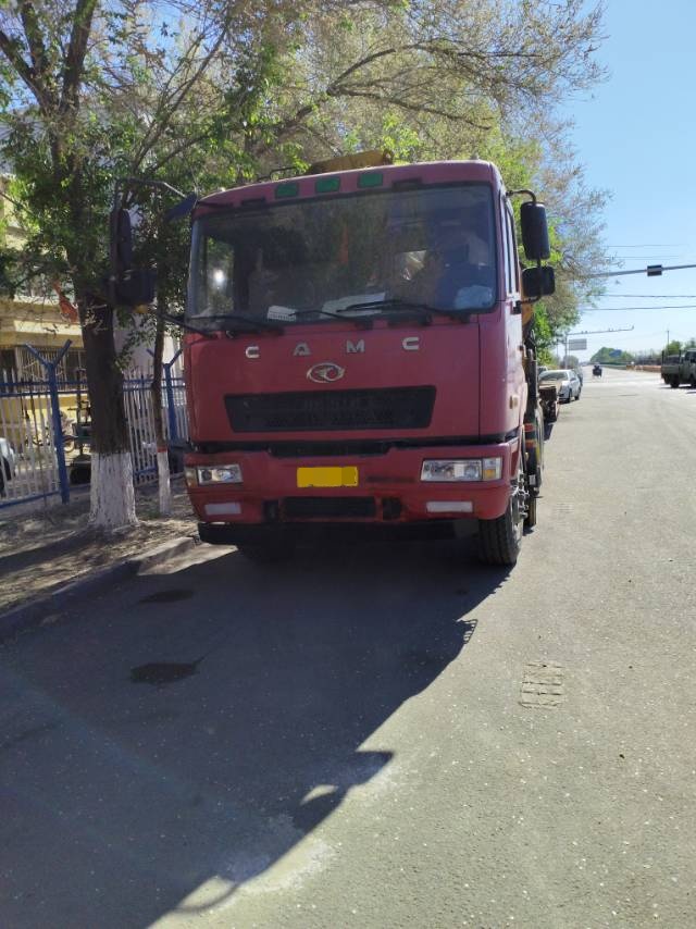 Buy XCMG Used Crane / 3 Buy XCMG Used Crane / 3