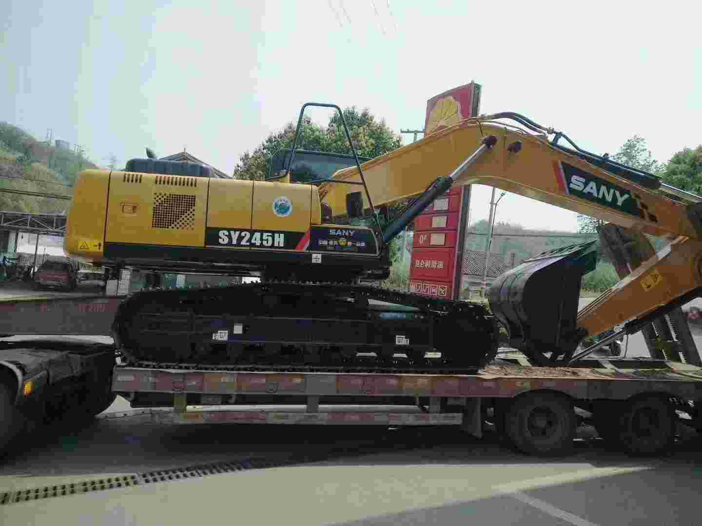Buy Sany 205C-8 Used Excavator / 2 Buy Sany 205C-8 Used Excavator / 2