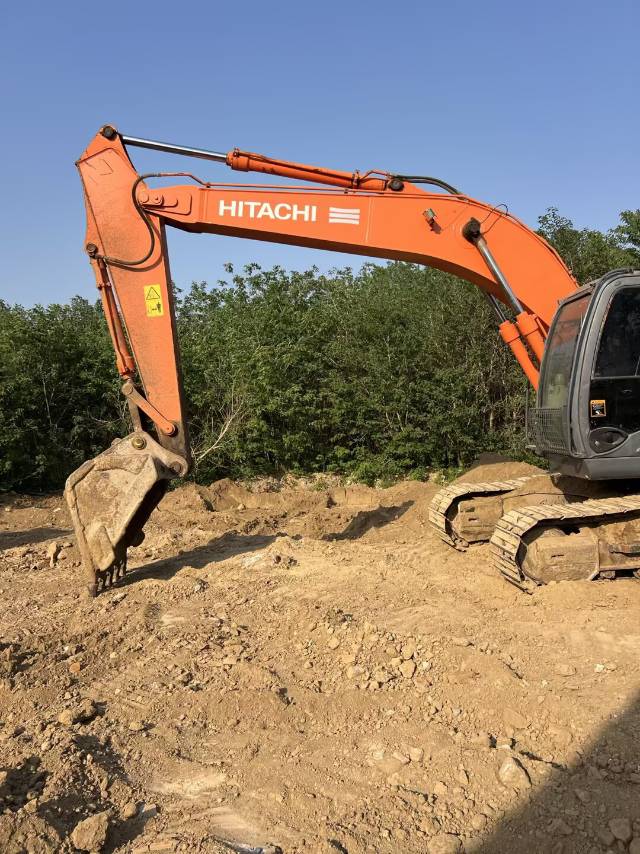 Buy Hitachi EX200-6 Used Excavator / 6 Buy Hitachi EX200-6 Used Excavator / 6