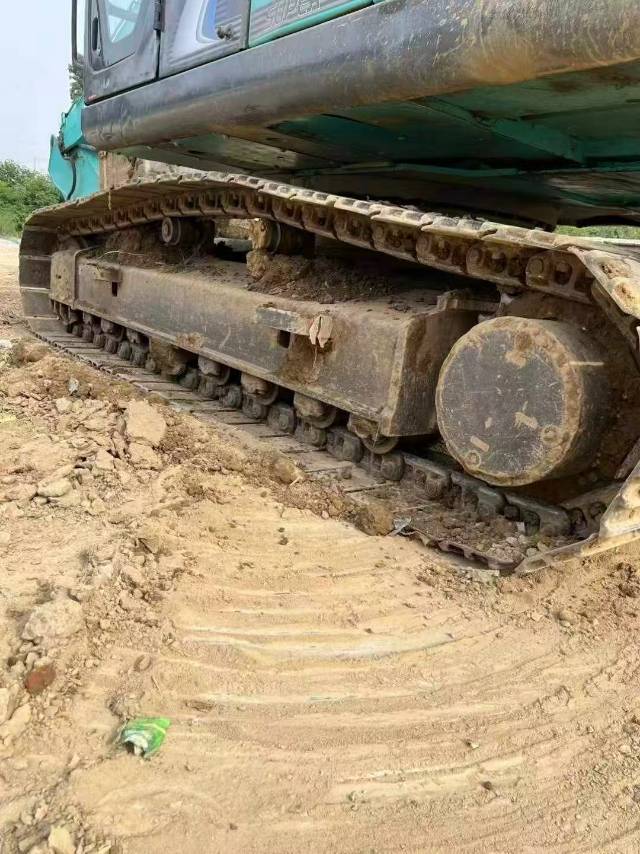 Buy Kobelco SK250-8 Used Excavator / 6 Buy Kobelco SK250-8 Used Excavator / 6