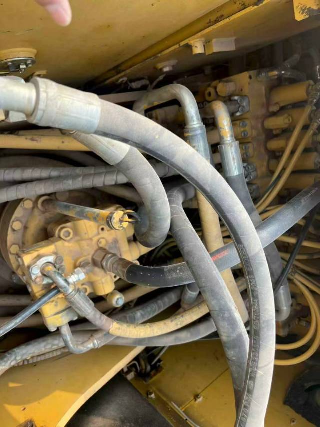 Buy Caterpillar 323D Used Excavator / 9 Buy Caterpillar 323D Used Excavator / 9