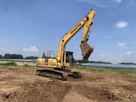 Buy Komatsu PC240LC-8M0 Used Excavator / 3 Buy Komatsu PC240LC-8M0 Used Excavator / 3