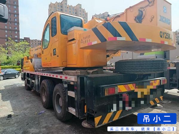 Buy XCMG 25k Used Crane / 2 Buy XCMG 25k Used Crane / 2