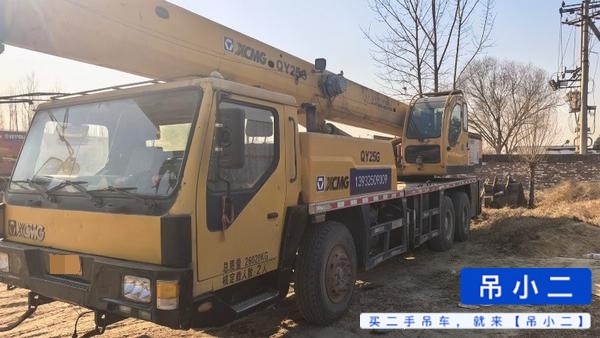 Buy XCMG QY20G Used Crane / 3 Buy XCMG QY20G Used Crane / 3