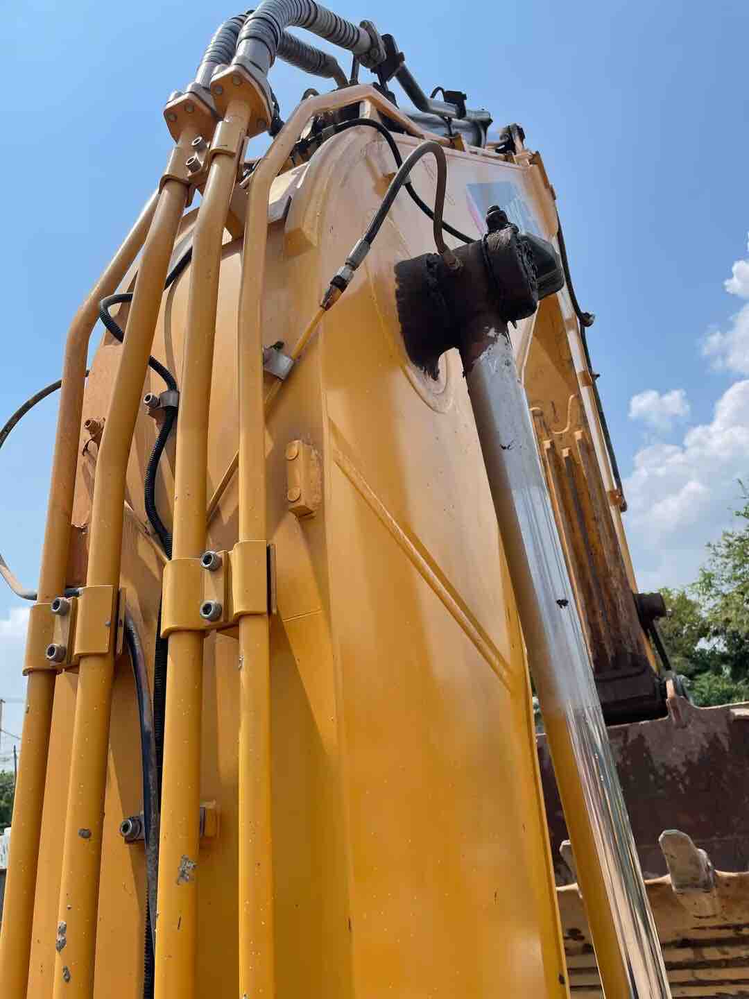 Buy Sany 205C-8 Used Excavator / 11 Buy Sany 205C-8 Used Excavator / 11