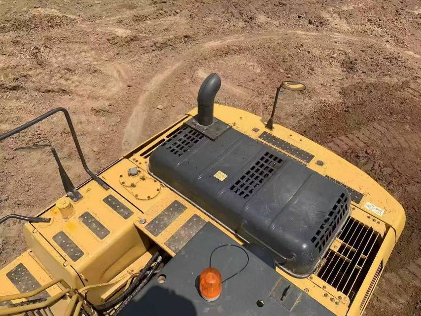 Buy Komatsu PC240-8 Used Excavator / 7 Buy Komatsu PC240-8 Used Excavator / 7