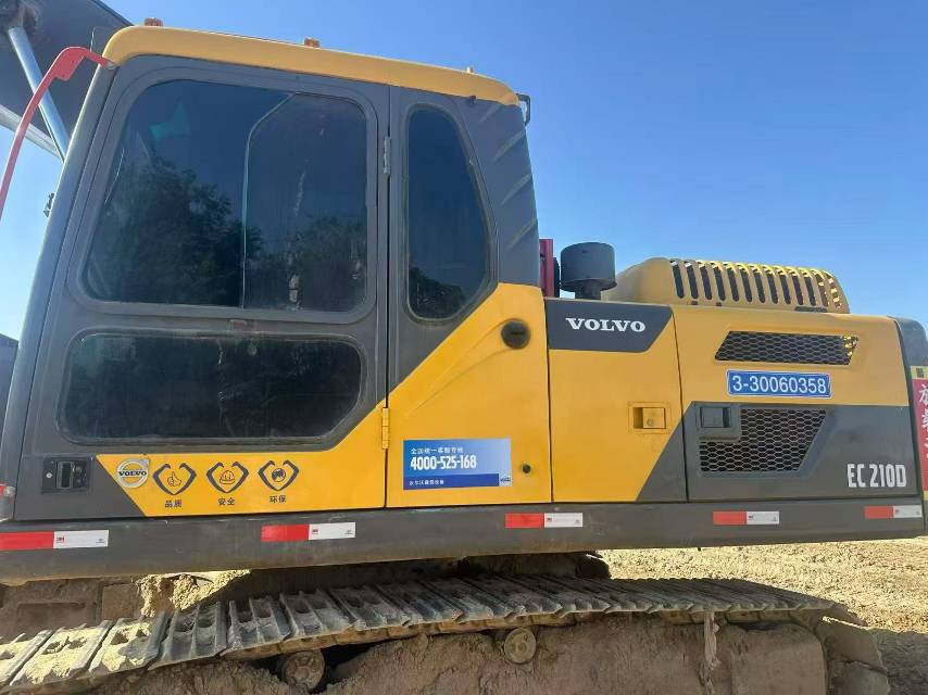 Buy Volvo EC210C Used Excavator / 5 Buy Volvo EC210C Used Excavator / 5
