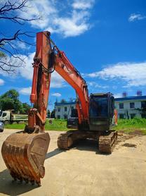 Buy Hitachi EX130 Used Excavator / 3 Buy Hitachi EX130 Used Excavator / 3
