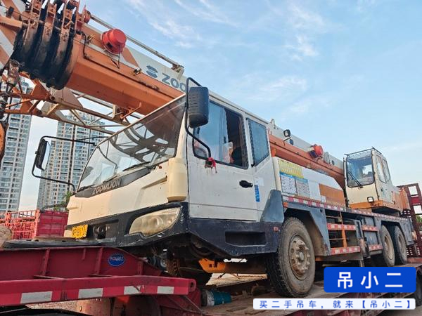 شراء رافعة Zoomlion QY25V531 مستعملة / 2
