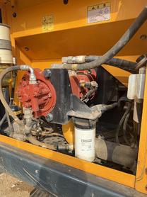 Buy Hyundai 200-5 Used Excavator / 6 Buy Hyundai 200-5 Used Excavator / 6