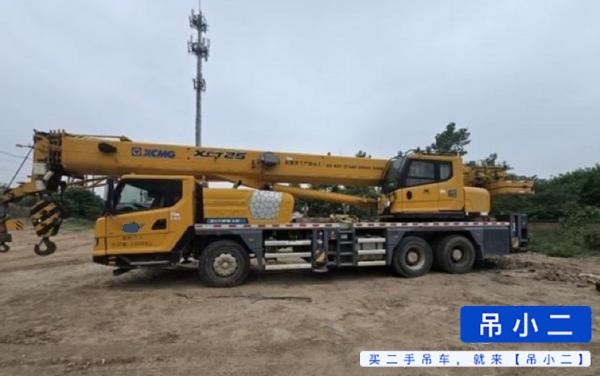 Buy XCMG XCT25 Used Crane / 2 Buy XCMG XCT25 Used Crane / 2