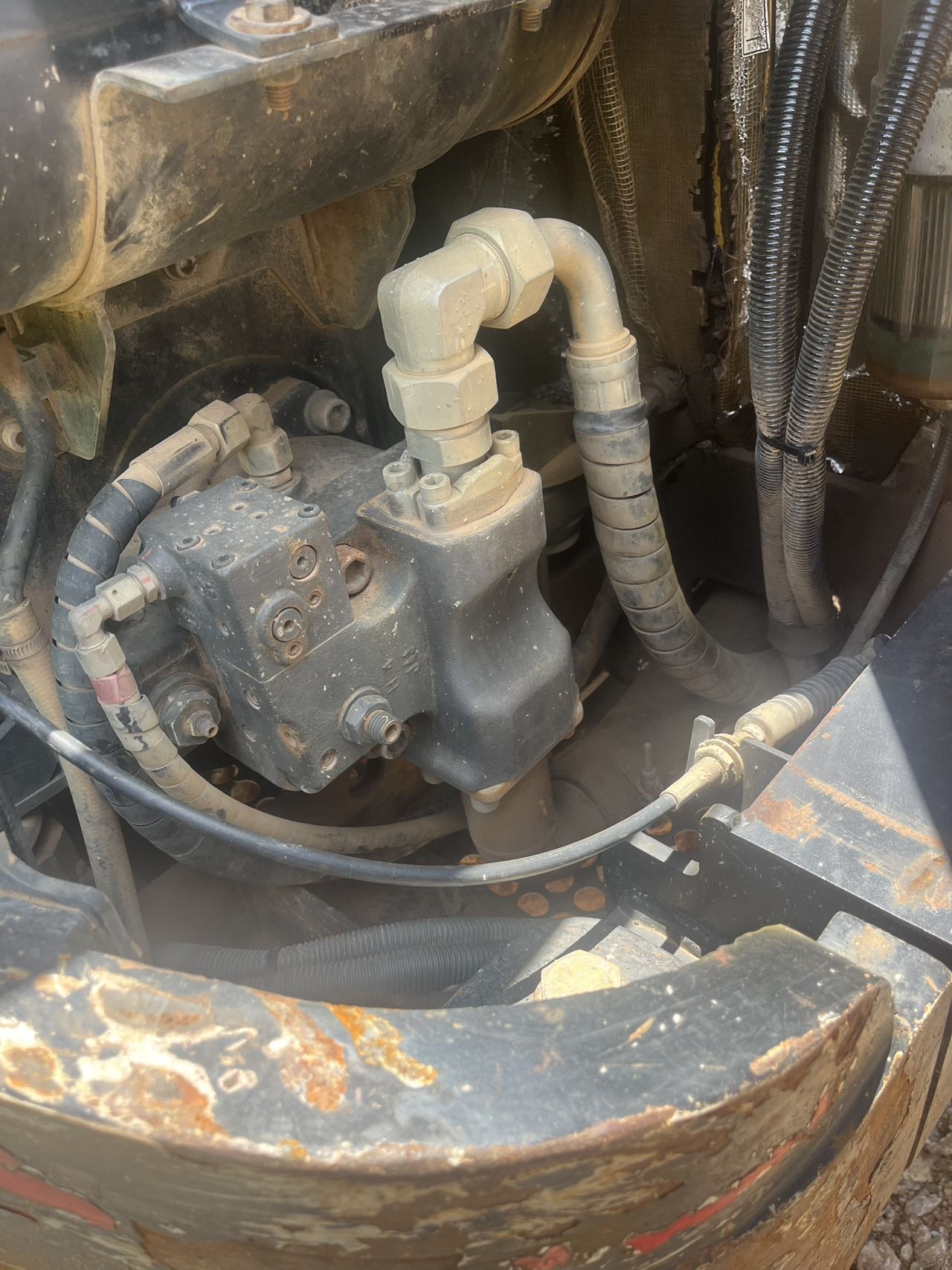 Buy Sany 65C-9 Used Excavator / 8 Buy Sany 65C-9 Used Excavator / 8
