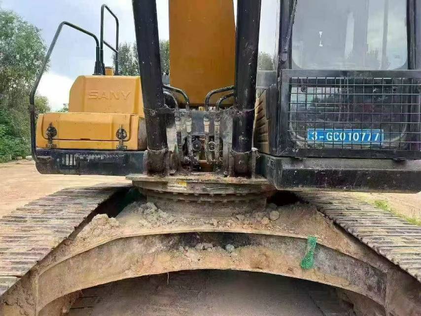 Buy Sany SY245H Used Excavator / 5 Buy Sany SY245H Used Excavator / 5