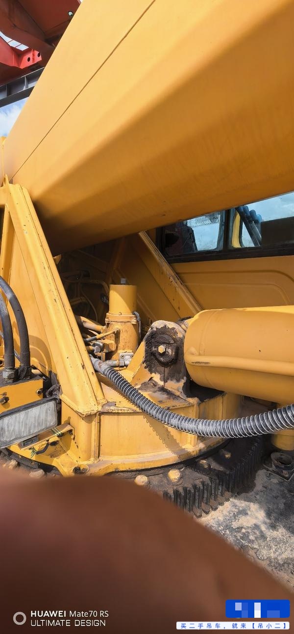 Buy XCMG 25K Used Crane / 8 Buy XCMG 25K Used Crane / 8
