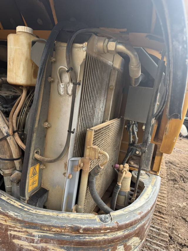 Buy XCMG XE60 Used Excavator / 8