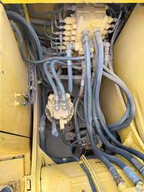 Buy Komatsu PC130-7 Used Excavator / 8 Buy Komatsu PC130-7 Used Excavator / 8