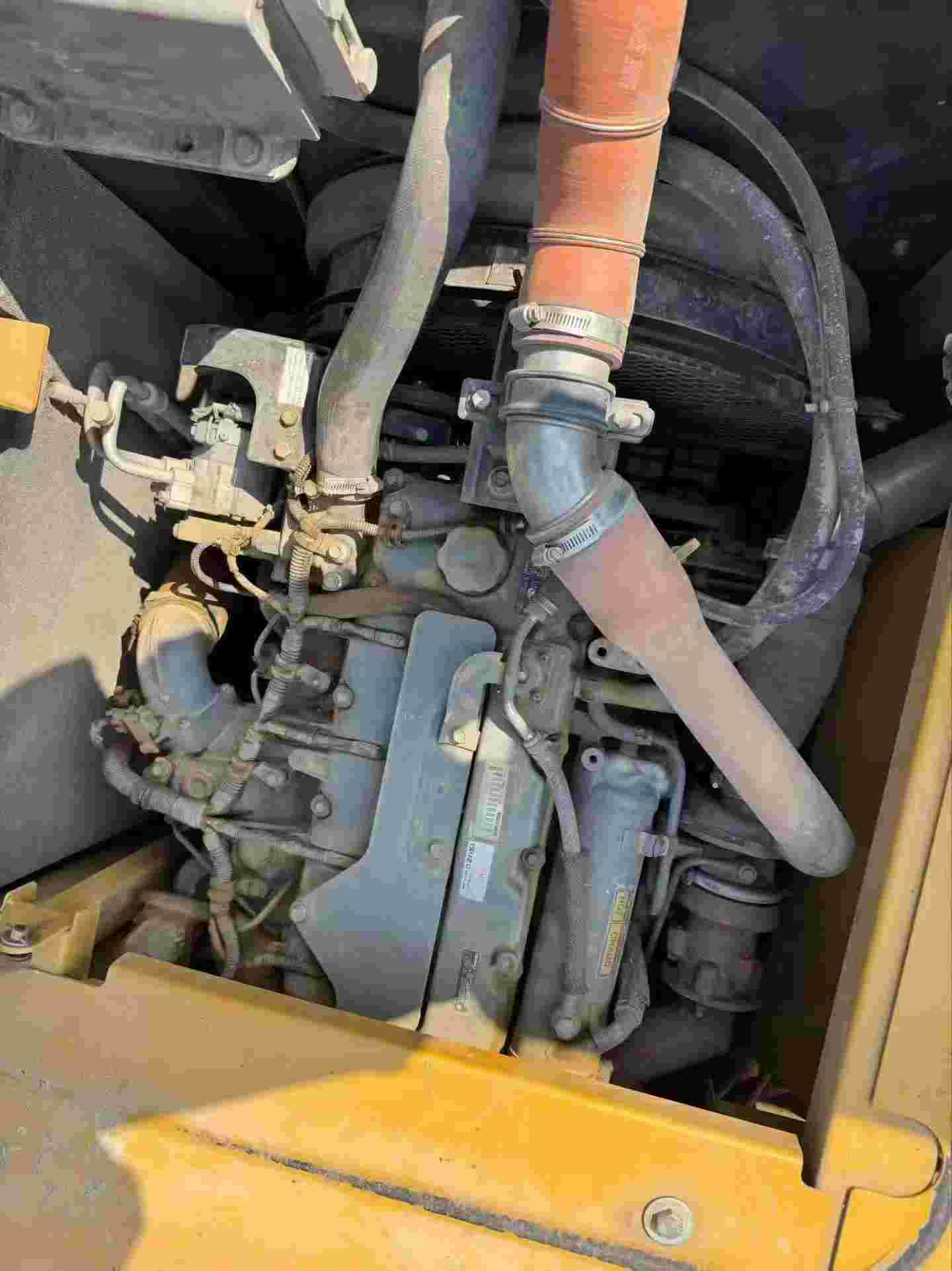 Buy Sany 155C-9 Used Excavator / 9 Buy Sany 155C-9 Used Excavator / 9