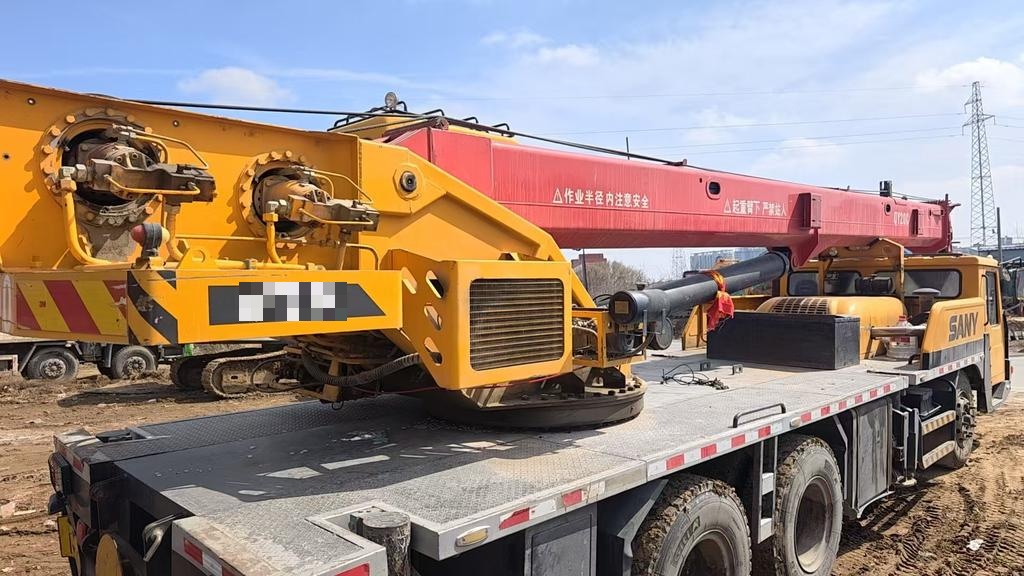 Buy Sany QY20C Used Crane / 6 Buy Sany QY20C Used Crane / 6