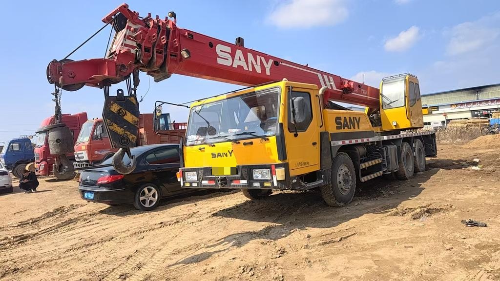 Buy Sany QY20C Used Crane / 2 Buy Sany QY20C Used Crane / 2