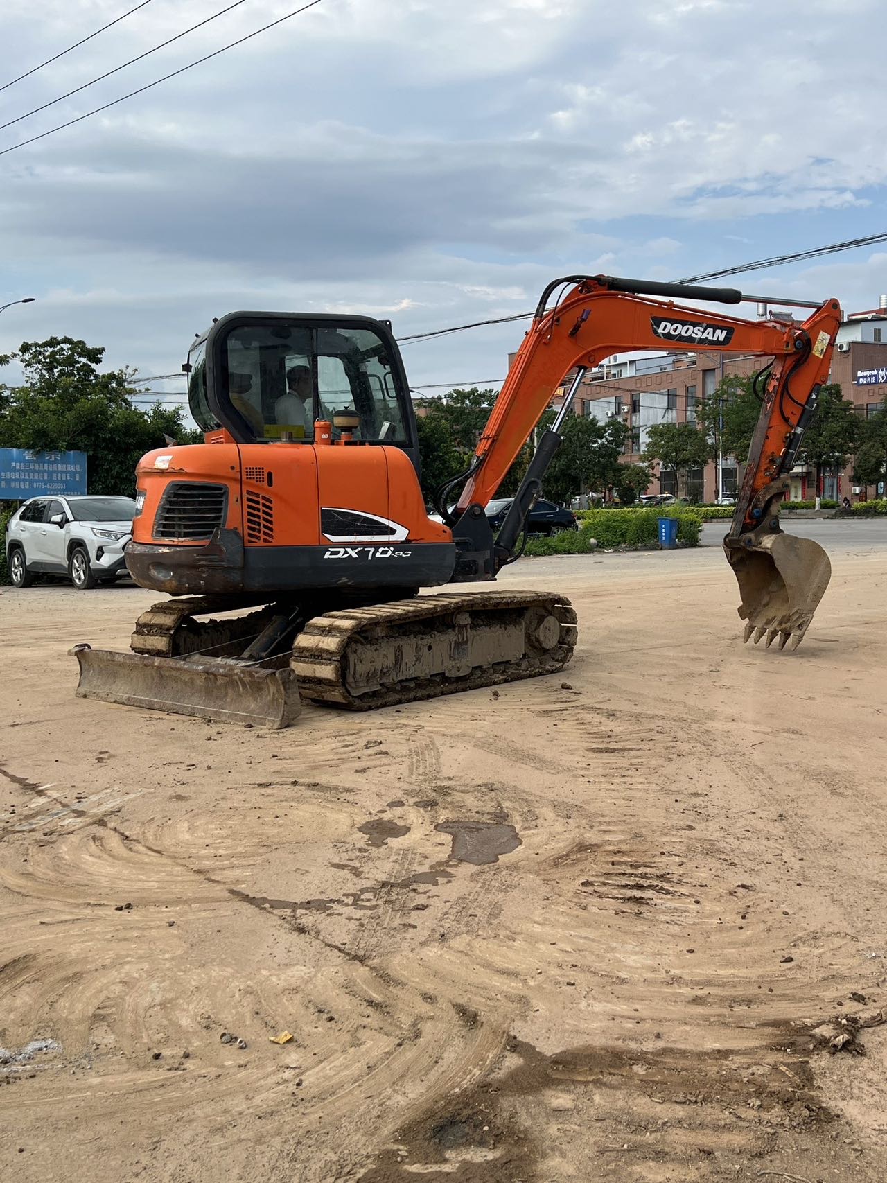 Buy Doosan 60-7 Used Excavator / 1