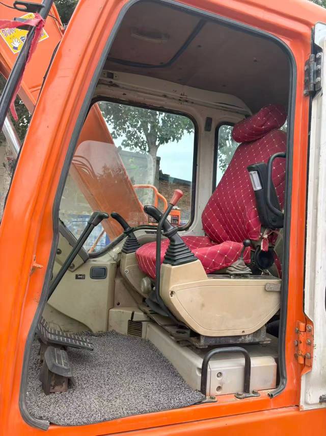 Buy Doosan 80-7 Used Excavator / 9 Buy Doosan 80-7 Used Excavator / 9