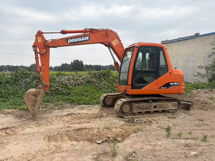Buy Doosan 80-7 Used Excavator / 1