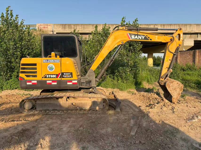 Buy Sany 60C-9 Used Excavator / 3 Buy Sany 60C-9 Used Excavator / 3