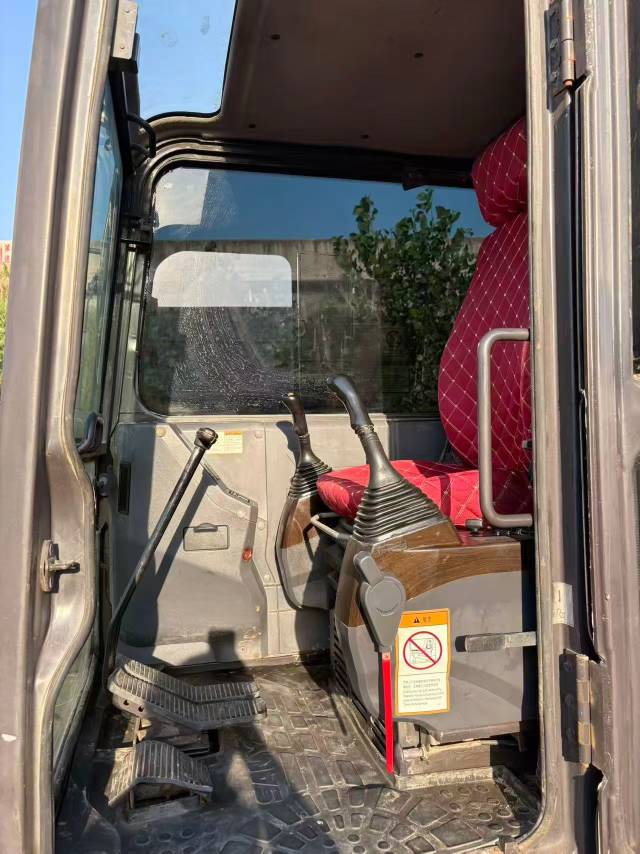 Buy Sany 60C-9 Used Excavator / 8 Buy Sany 60C-9 Used Excavator / 8