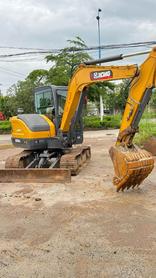 Buy XCMG XE55DA Used Excavator / 4 Buy XCMG XE55DA Used Excavator / 4