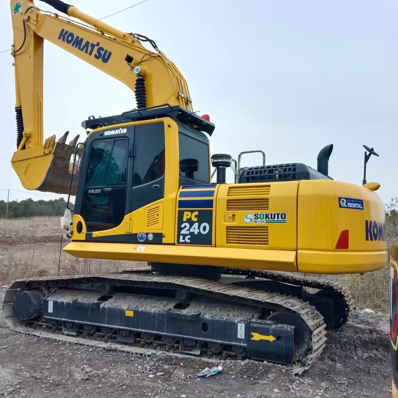 Buy Komatsu PC240LC-8 Used Excavator / 1
