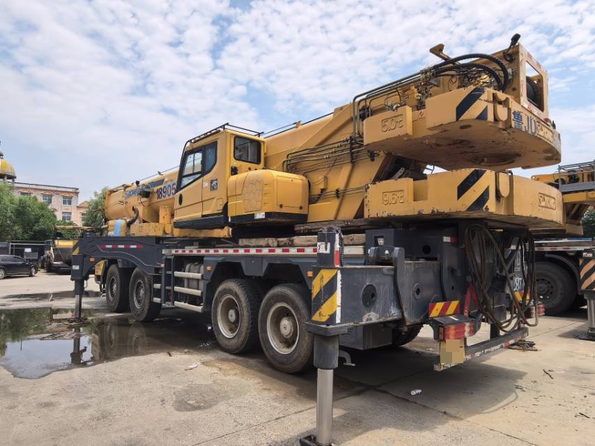 Buy XCMG XCT80L6-1 Used Crane / 4