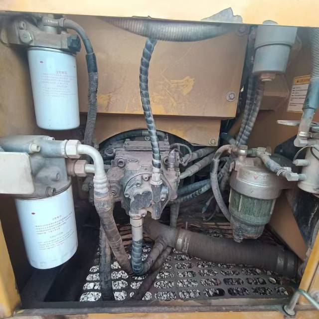 Buy Sany C135-10 Used Excavator / 5 Buy Sany C135-10 Used Excavator / 5