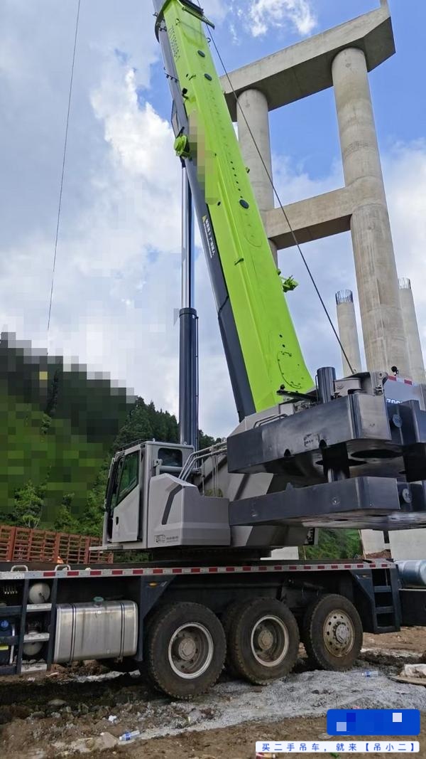 شراء رافعة Zoomlion 130A8 مستعملة / 2