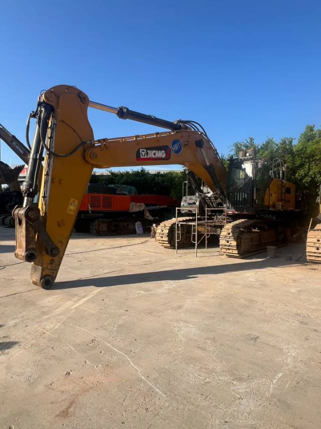 Buy XCMG XE65DA Used Excavator / 9 Buy XCMG XE65DA Used Excavator / 9