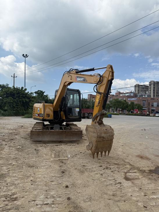 Buy Sany SY75 Used Excavator / 1