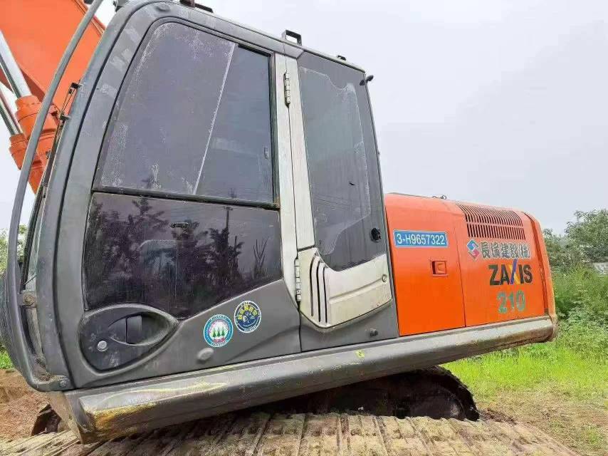 Buy Hitachi ZX210LCH Used Excavator / 5 Buy Hitachi ZX210LCH Used Excavator / 5