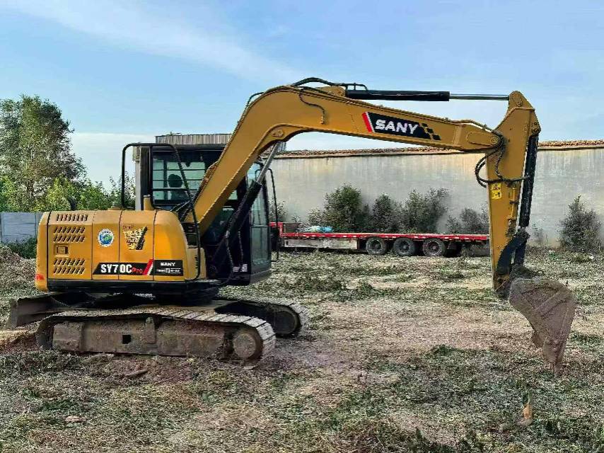 Buy Sany SY70C Pro Used Excavator / 1