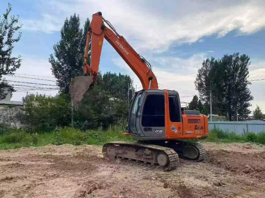 Buy Hitachi ZX110 Used Excavator / 3 Buy Hitachi ZX110 Used Excavator / 3