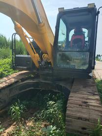 Buy Sumitomo SH220 Used Excavator / 9 Buy Sumitomo SH220 Used Excavator / 9