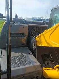 Buy Sumitomo SH220 Used Excavator / 8 Buy Sumitomo SH220 Used Excavator / 8