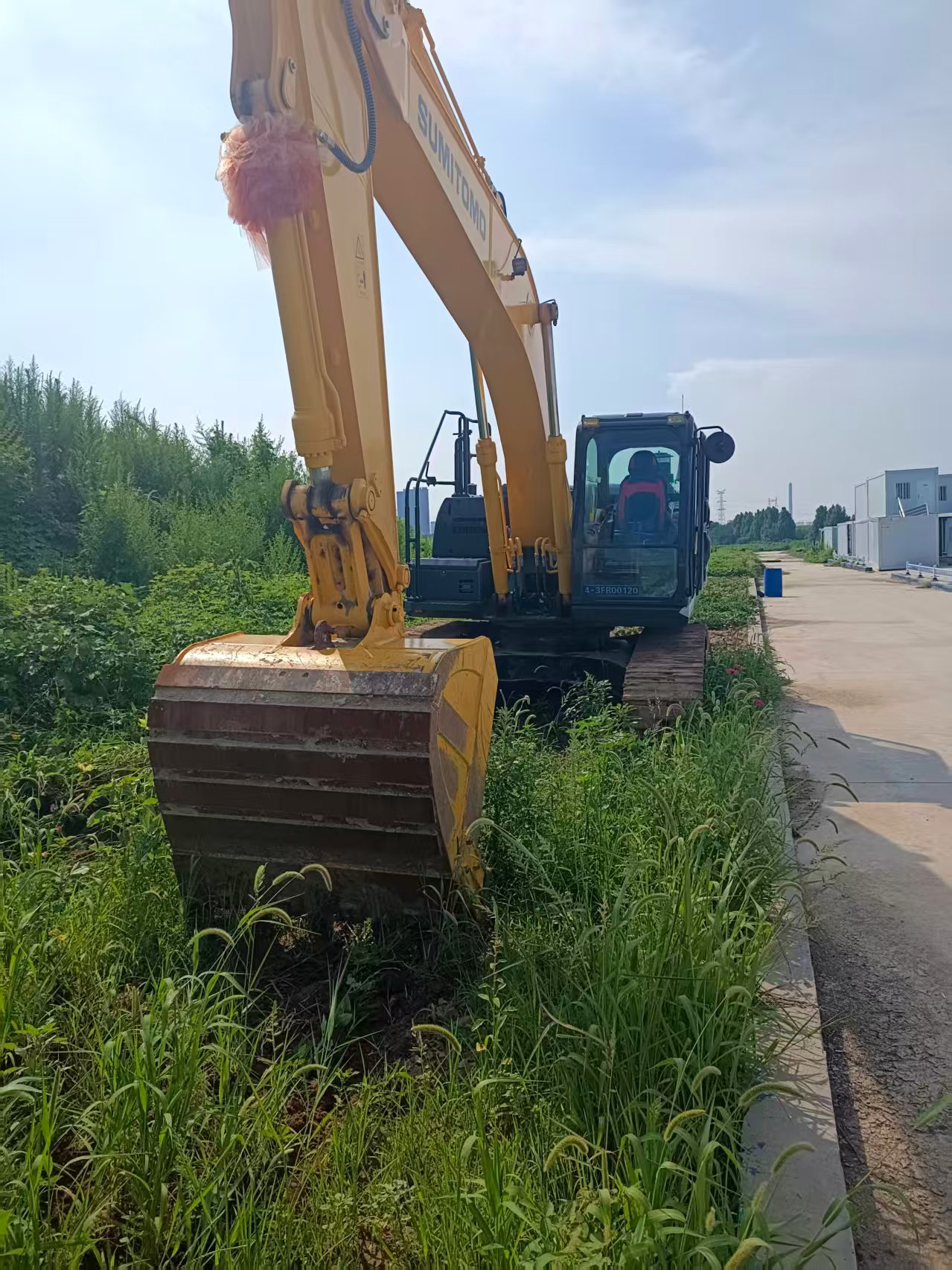 Buy Sumitomo SH300-5 Used Excavator / 1