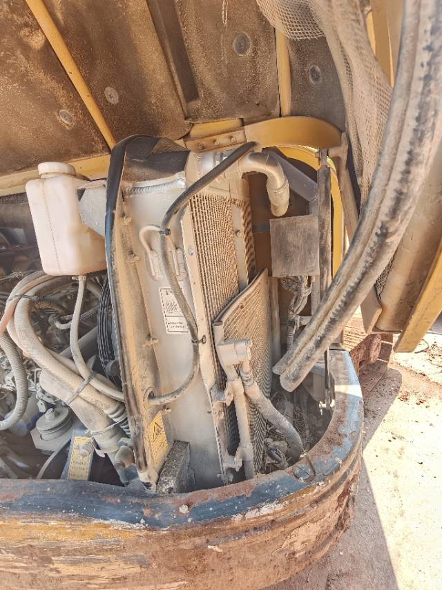 Buy XCMG XE60DA Used Excavator / 5 Buy XCMG XE60DA Used Excavator / 5