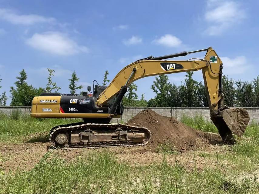 Buy Caterpillar 340DL Used Excavator / 1