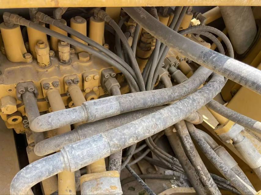 Buy Caterpillar 340DL Used Excavator / 5 Buy Caterpillar 340DL Used Excavator / 5